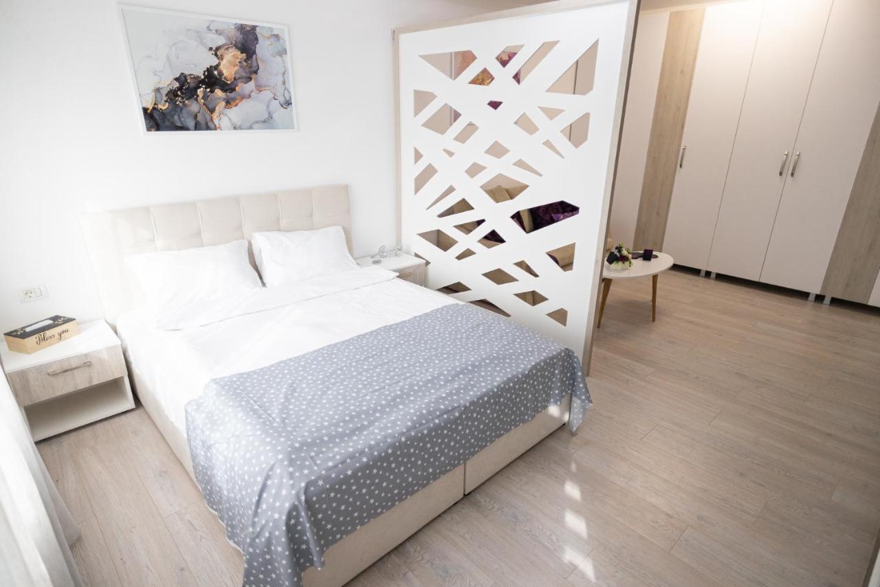 White Appartement